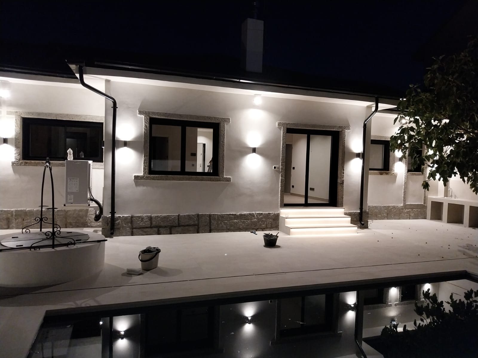 Iluminación exterior nocturna en Las Rozas