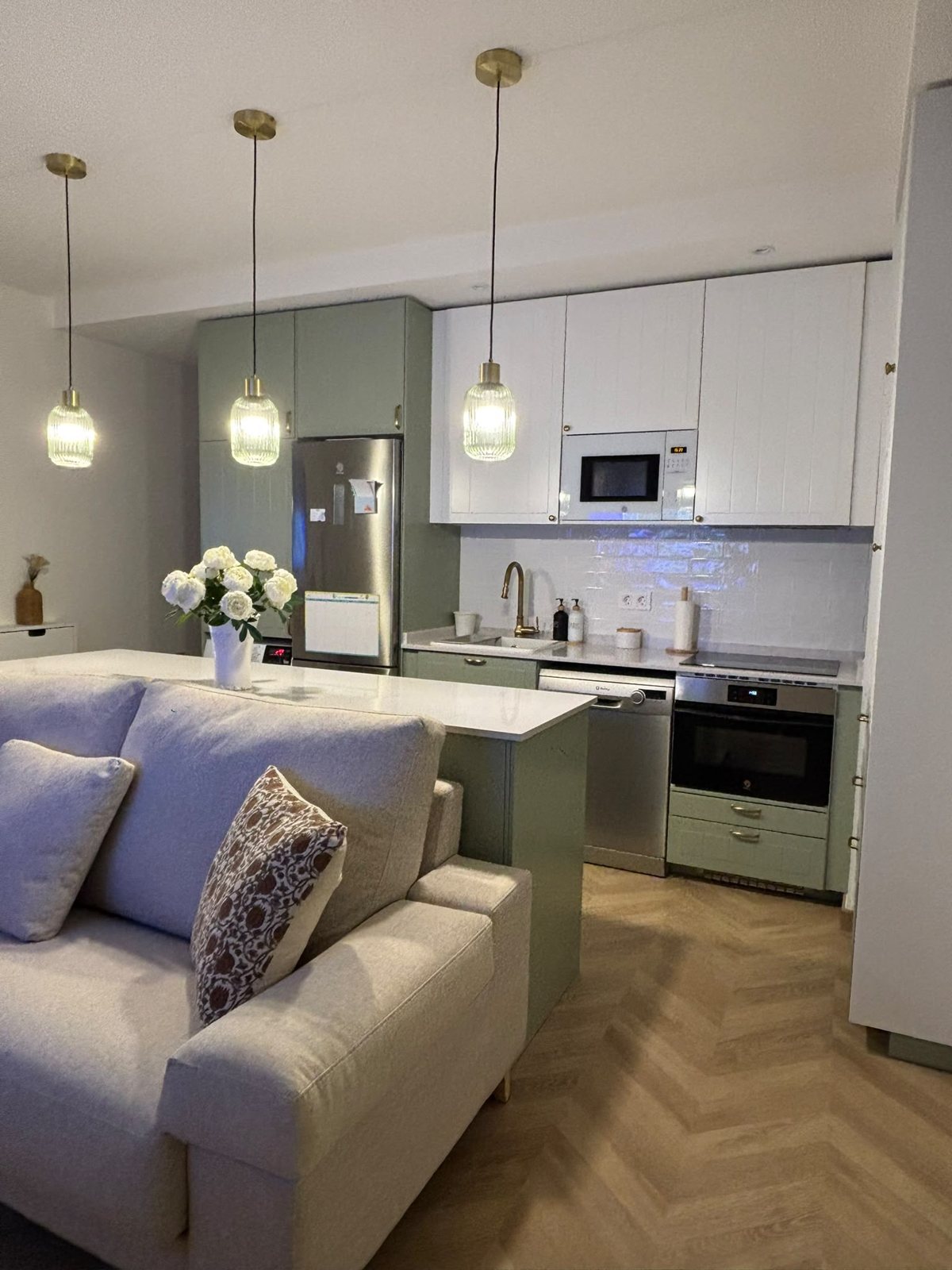 Relación entre salón y cocina